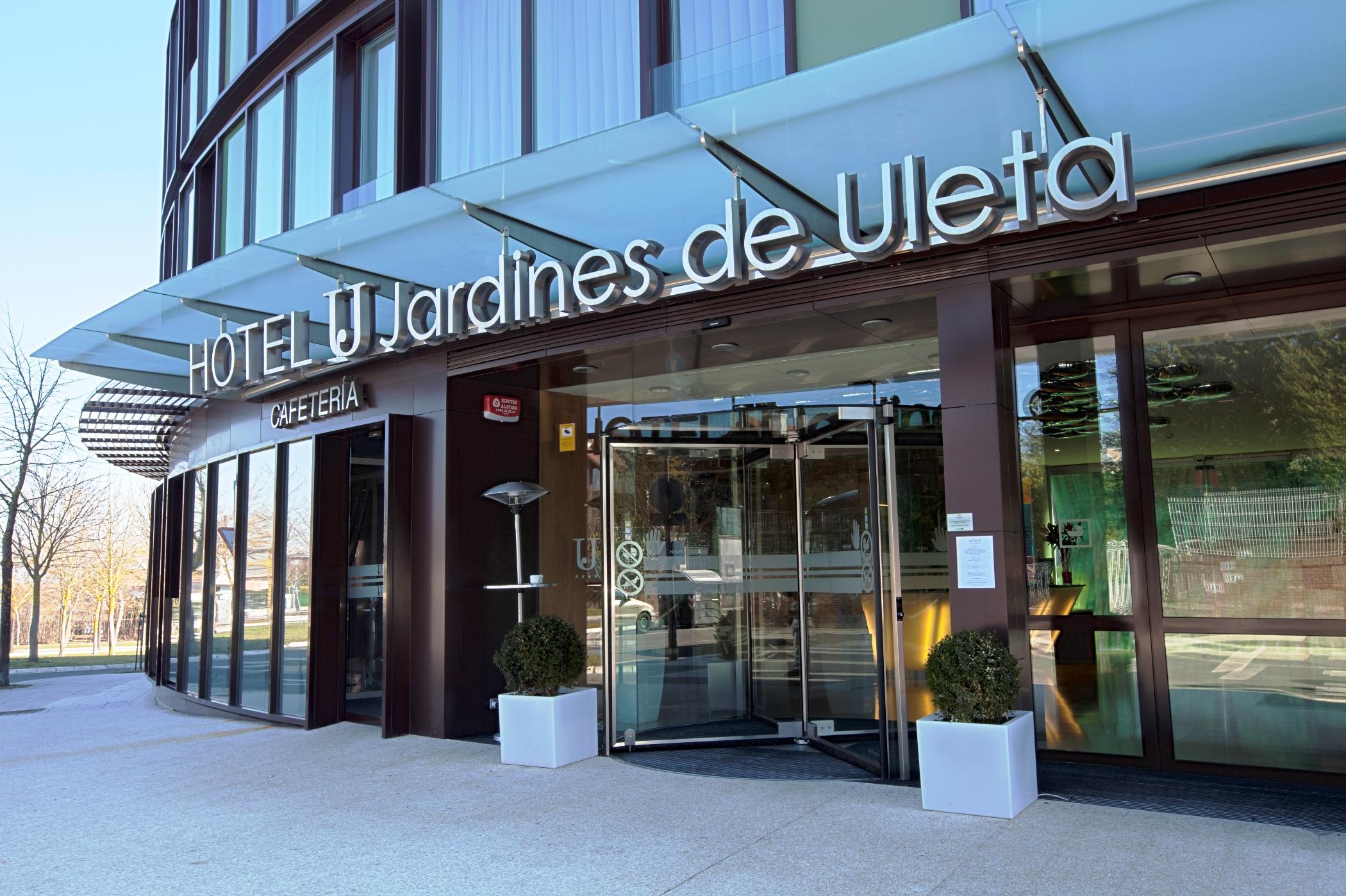 Hotel Jardines De Uleta Suites Vitoria-Gasteiz Exterior foto