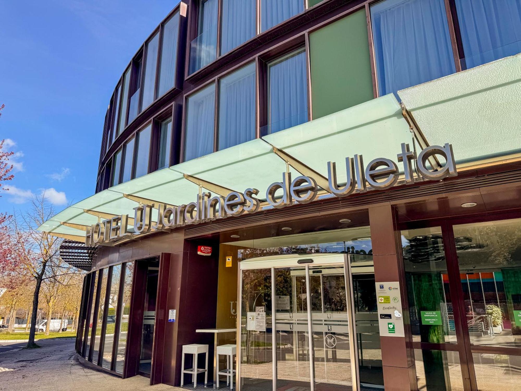 Hotel Jardines De Uleta Suites Vitoria-Gasteiz Exterior foto